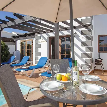 Playa Blanca Sleeps 4 Air Con Wifi * Playa Blanca (Lanzarote)